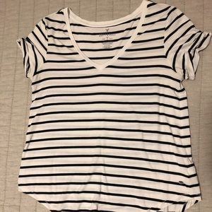 American Eagle striped tee